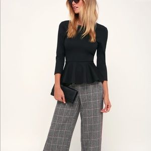 PEP UP BLACK THREE-QUARTER SLEEVE PEPLUM TOP